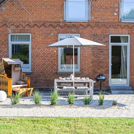 Op'N Diek Fehmarn Exterior photo
