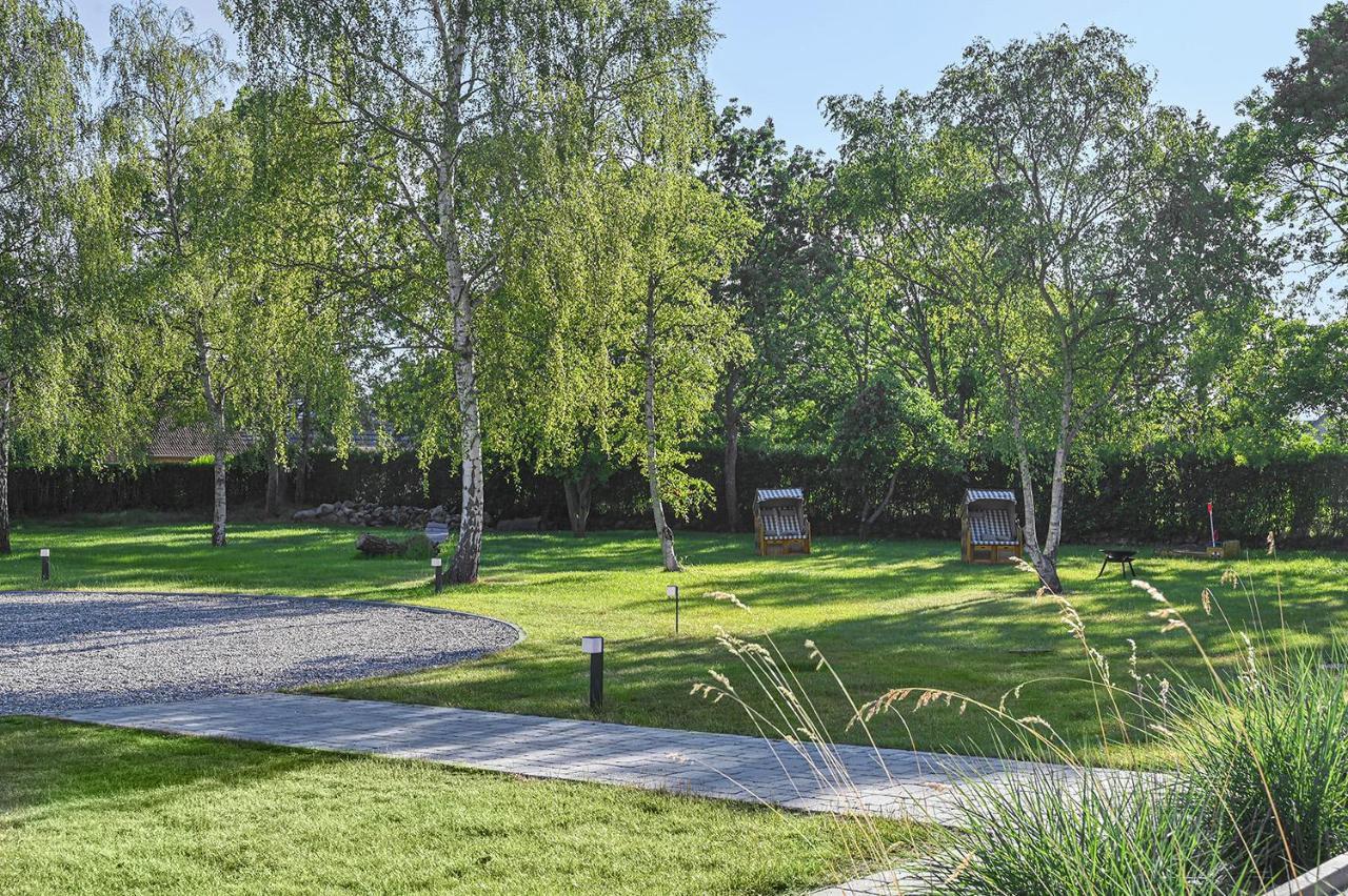 Op'N Diek Fehmarn Exterior photo
